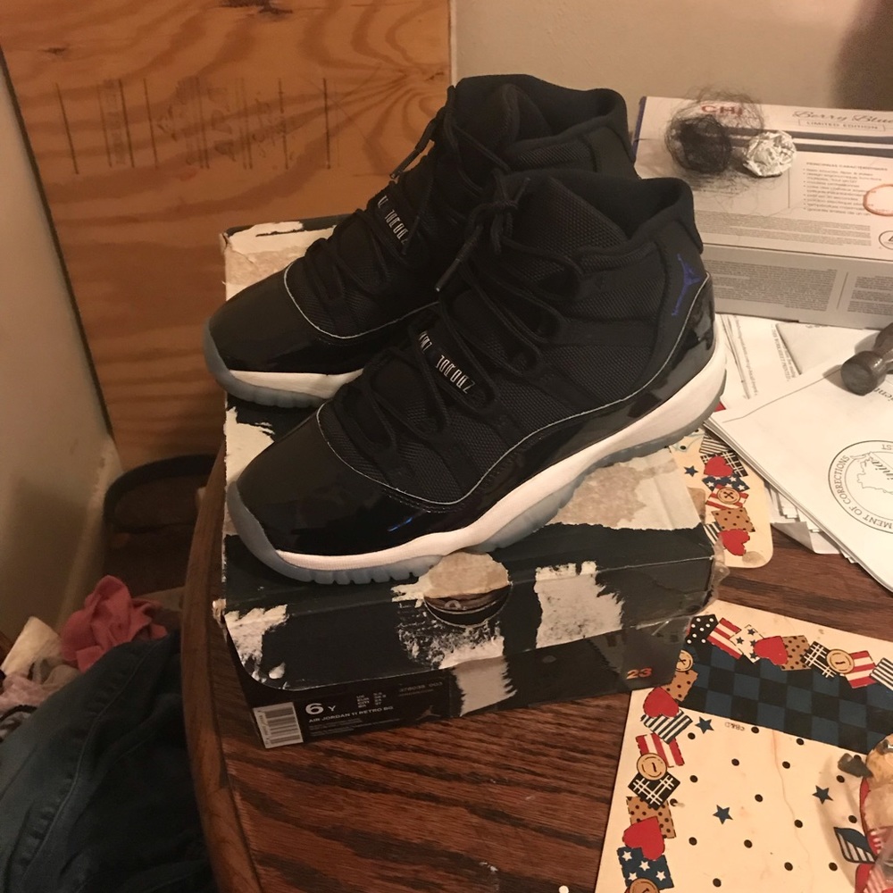 Jordan 11 space jams